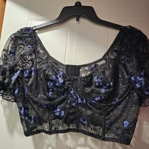 ROMWE Black Lace Top with Blue Floral Design